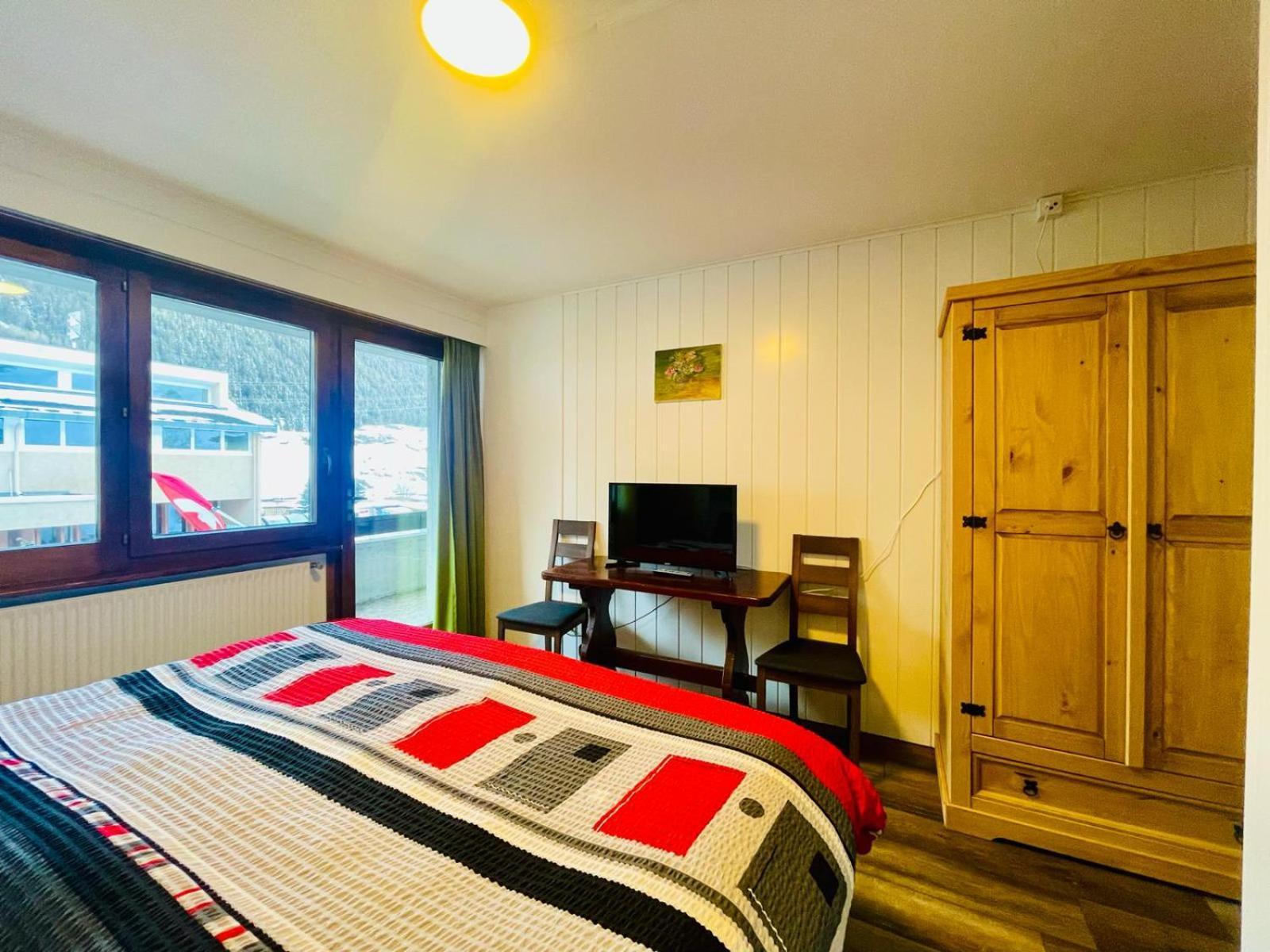 Auberge Des Charmettes Bourg-Saint-Pierre Eksteriør billede